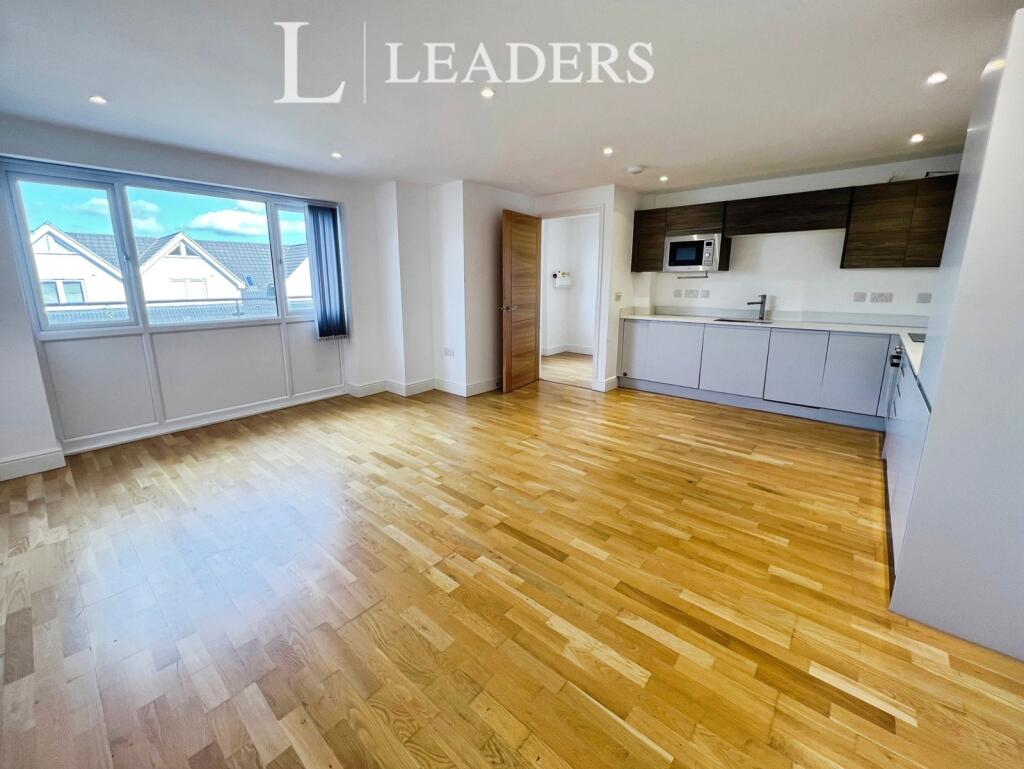 Apartment in Ipswich - View 3
