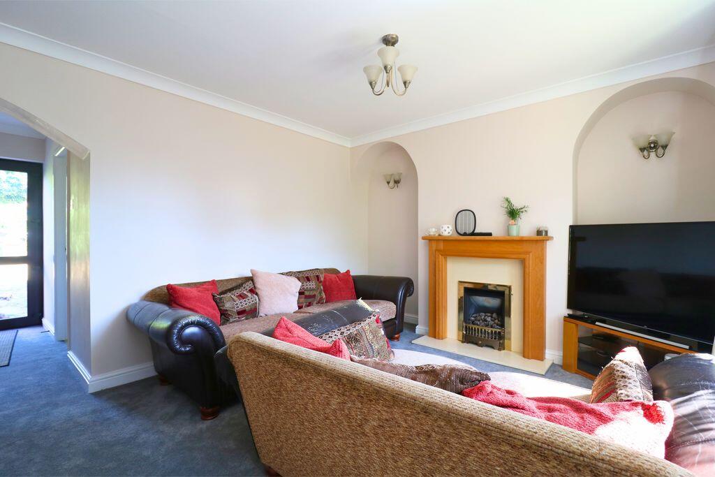 Dickinson Drive, Walsall  photo 3