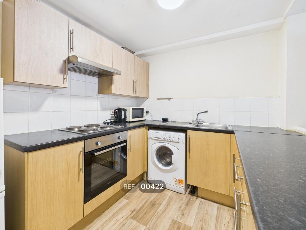 Main image of property: Rosedale Mansions, Boulevard, Hull, HU3 2TF