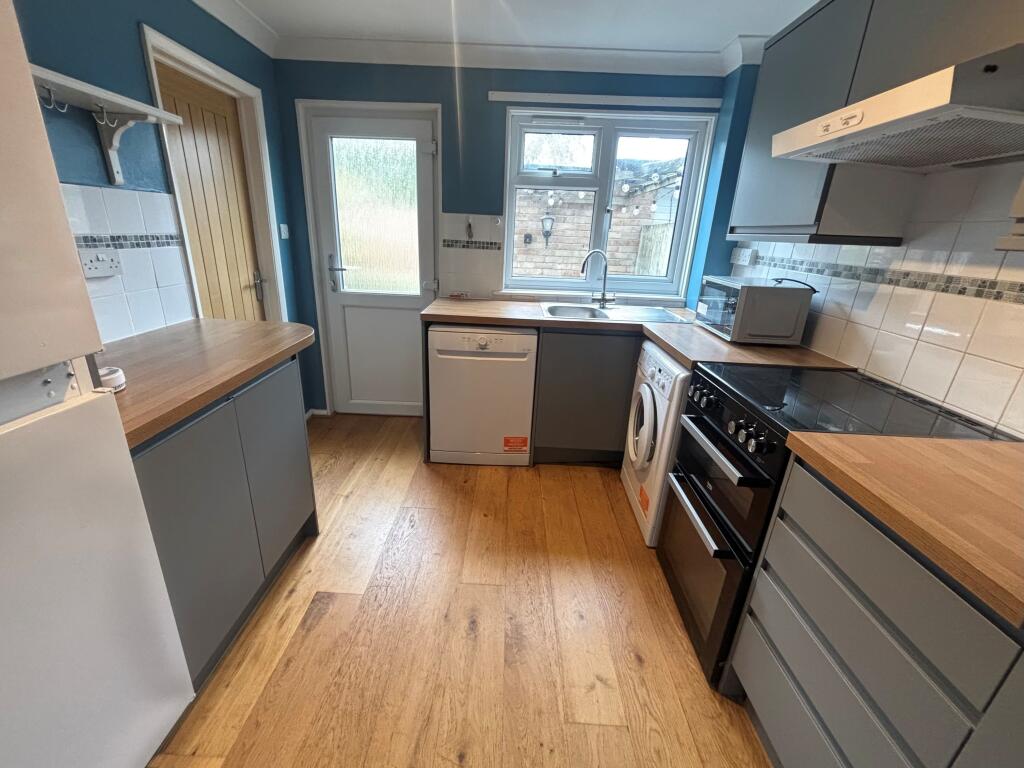 House in South Oxfordshire, Tetsworth - View 2