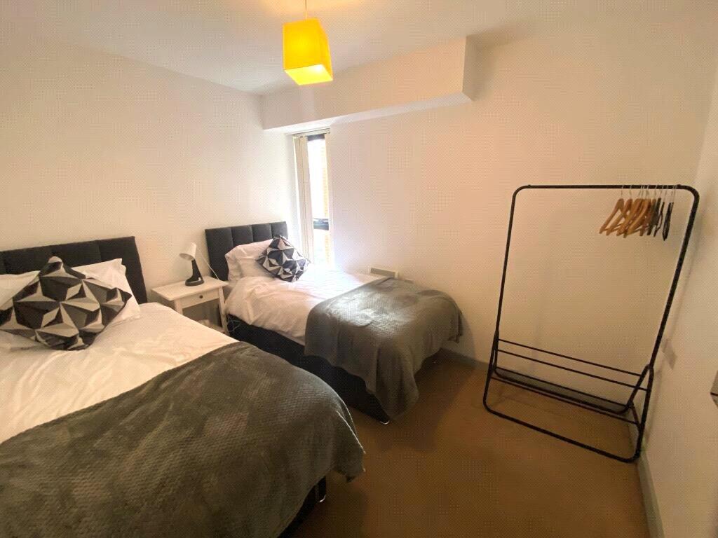 Apartment in Birmingham - More