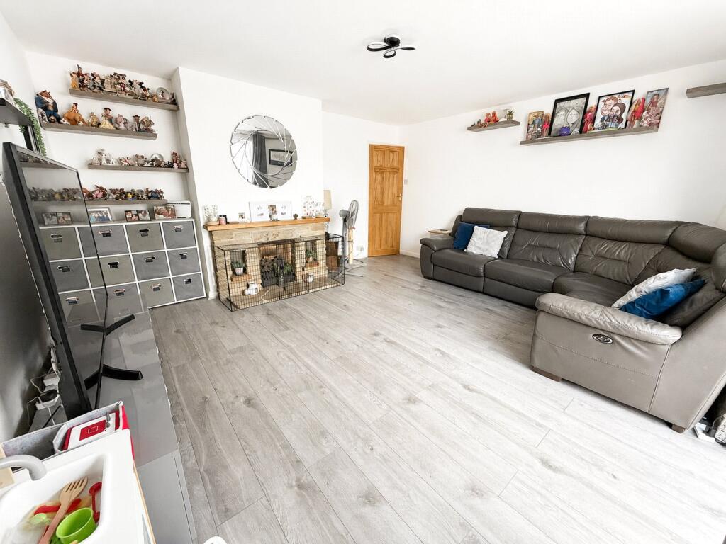 House in Brighton - View 5