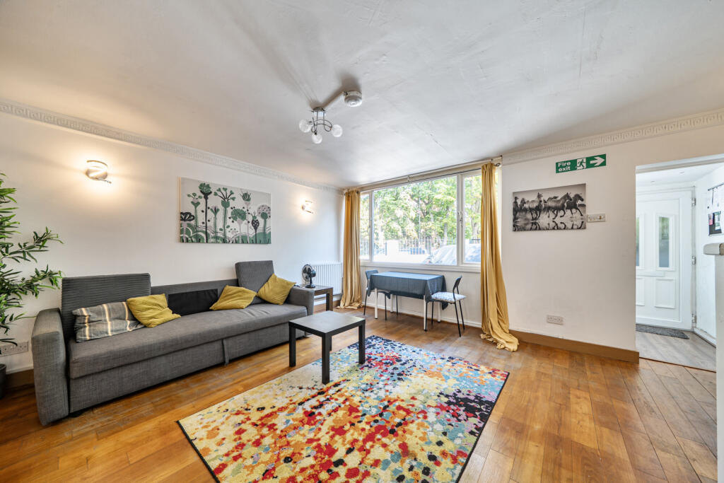 House in London, Upper Sydenham, Forest Hill - View 3