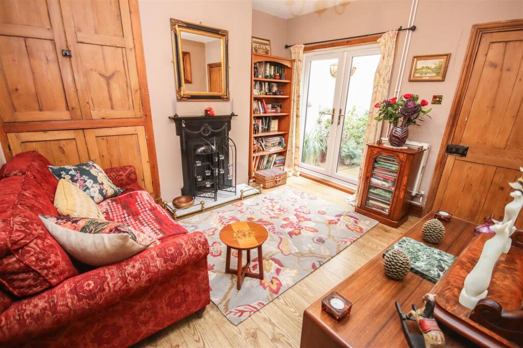 House in Rushden, North Northamptonshire - View 4