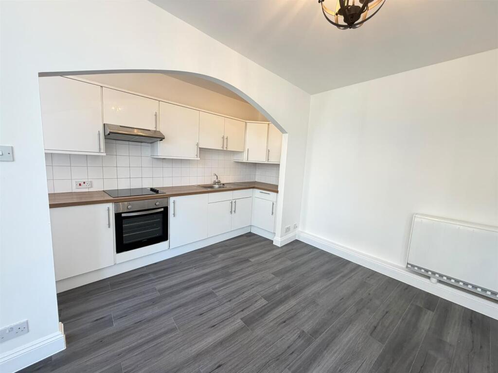 6 Kings Gate, 10 North Street, Brighton - View 2
