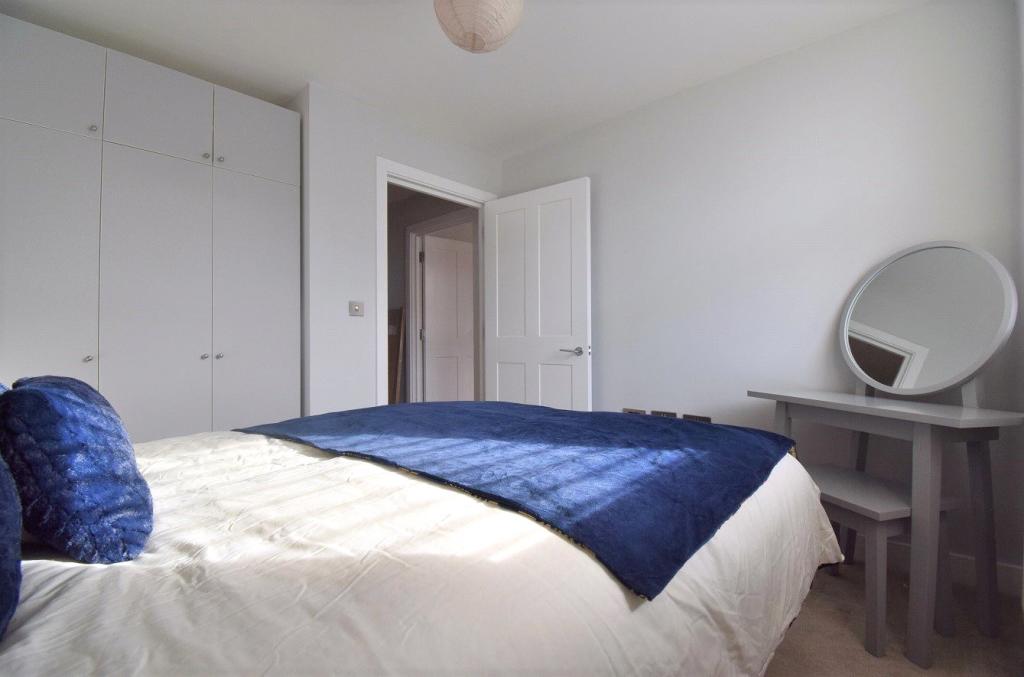 Apartment in Basingstoke and Deane, Top of Town, Kings Furlong - View 5
