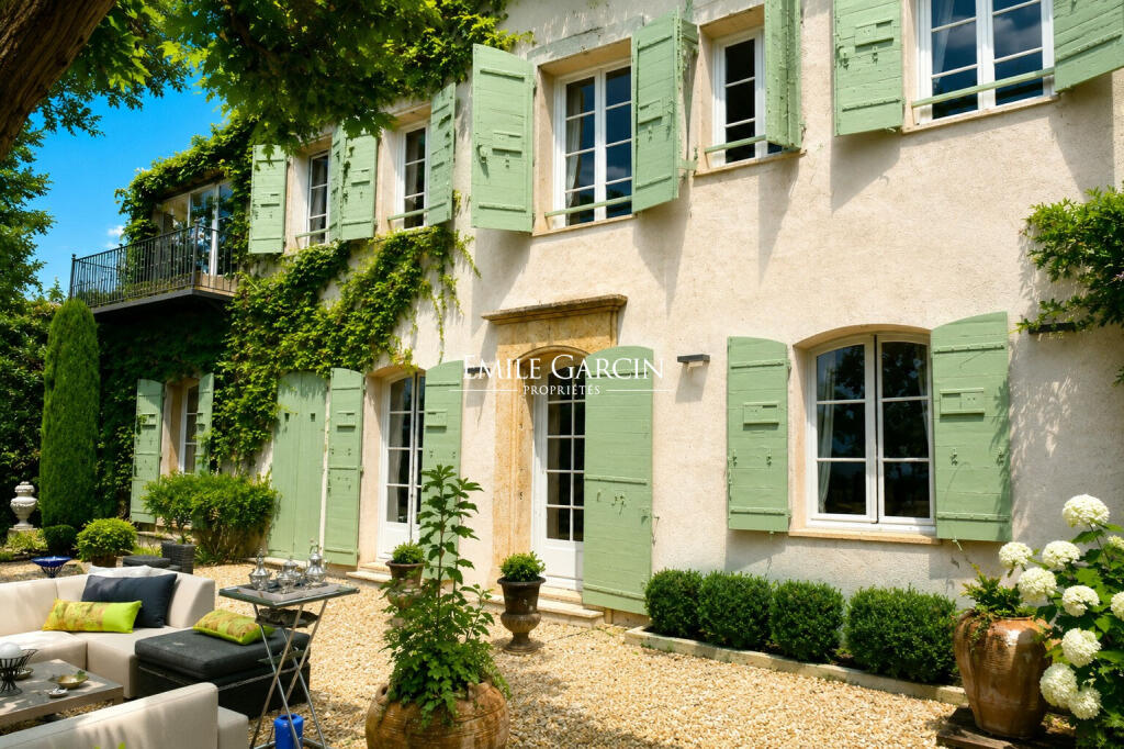 Main image of property: Provence-Alps-Cote d`Azur, Bouches-du-Rhône, Aix-en-Provence