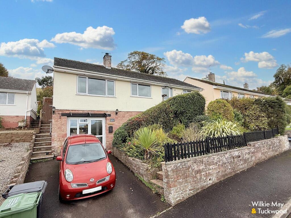 4-bed detached on Bridge Close, Williton, £350,000