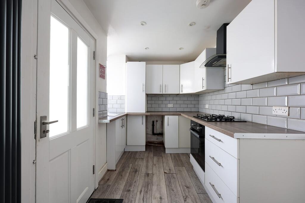 House in Burnley, Rose Grove - View 5