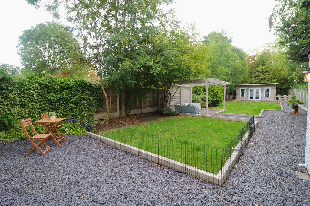 House in Walsall, West Midlands - More