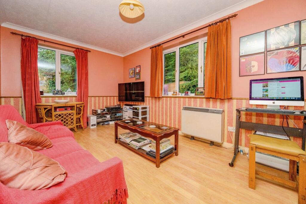 Additional image 2 of Hill End Lane, St Albans, AL4