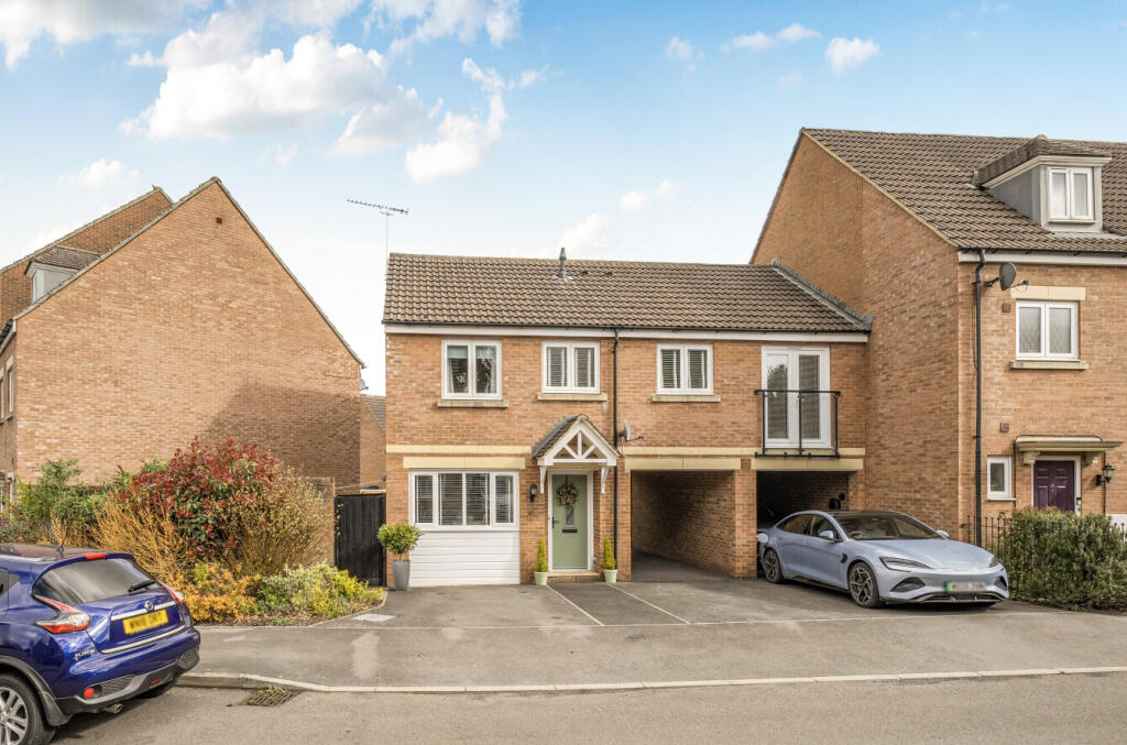 Main image of property: Swaledale Road, Warminster, BA12