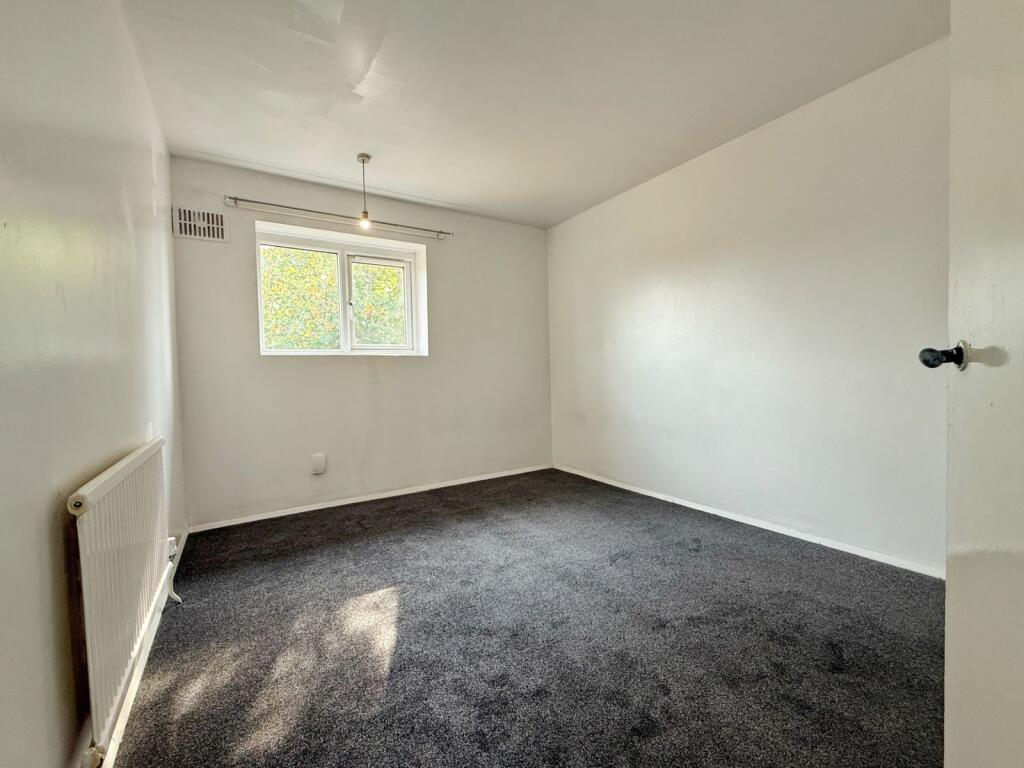 House in Luton, Limbury - View 5