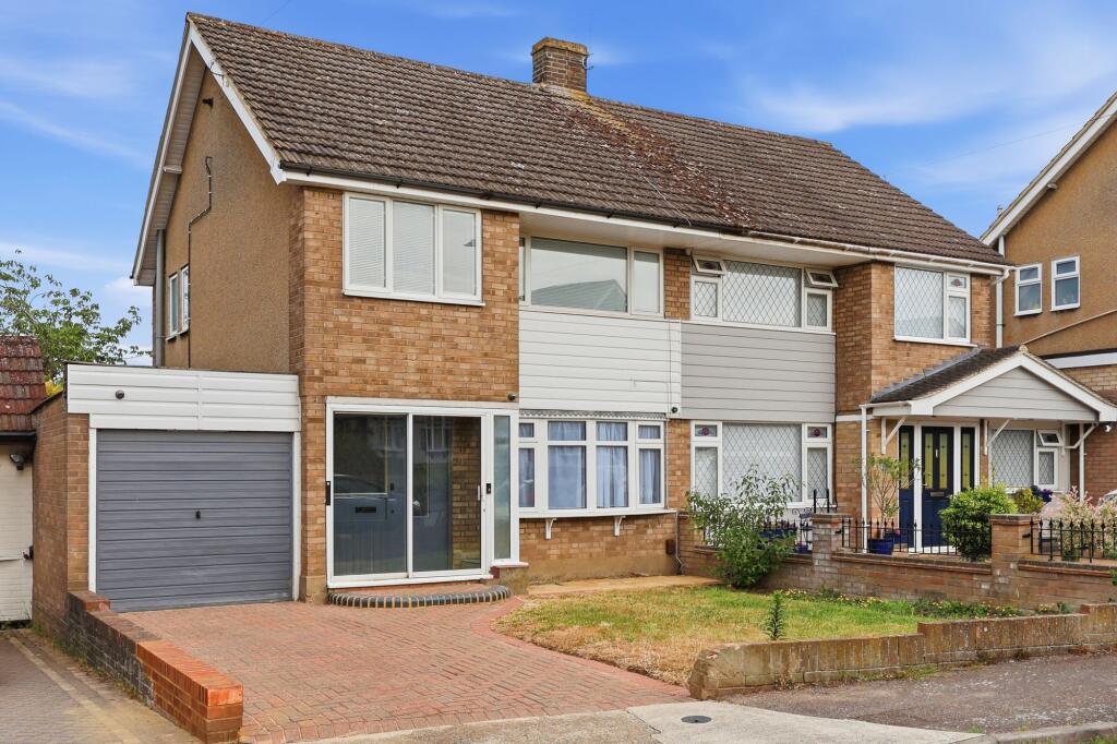 Malwood Drive, Benfleet, SS7 - View 2