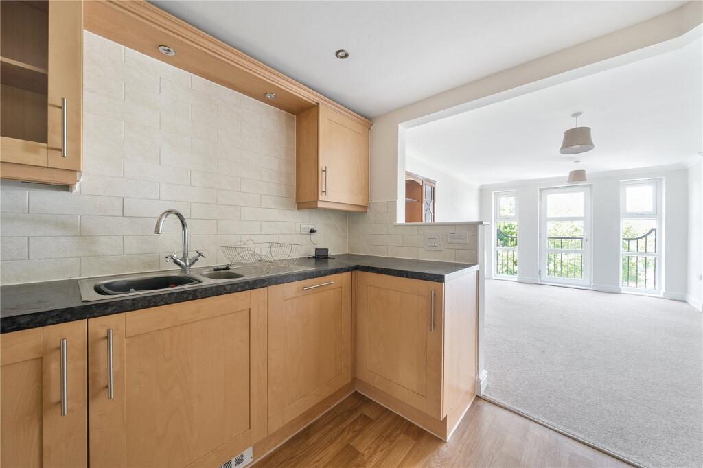 Apartment in Brighton - View 2