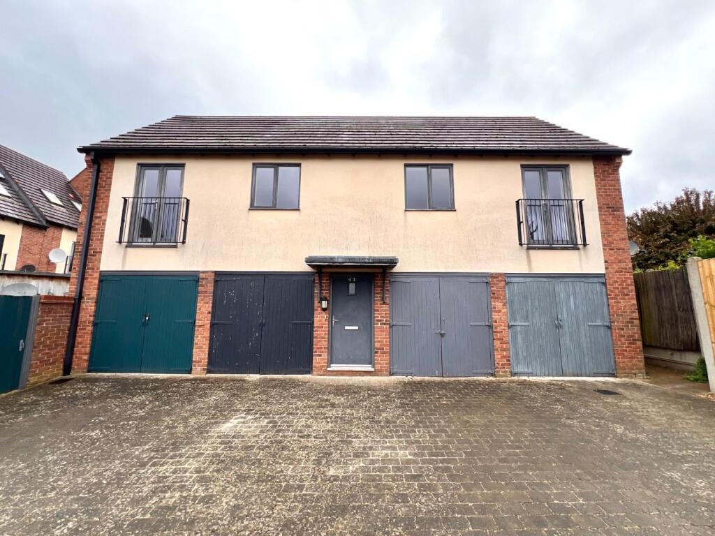 Main image of property: Samwell Lane, Upton, Northampton NN5