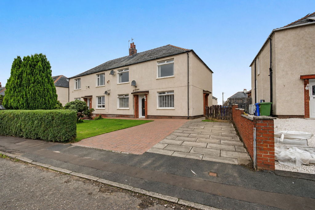 Main image of property: 71 Goodwin Drive, Annbank, KA6 5ES