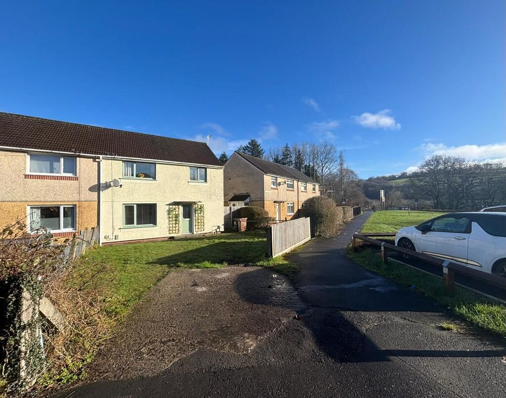 Main image of property: Gelli Lane, Pontllanfraith