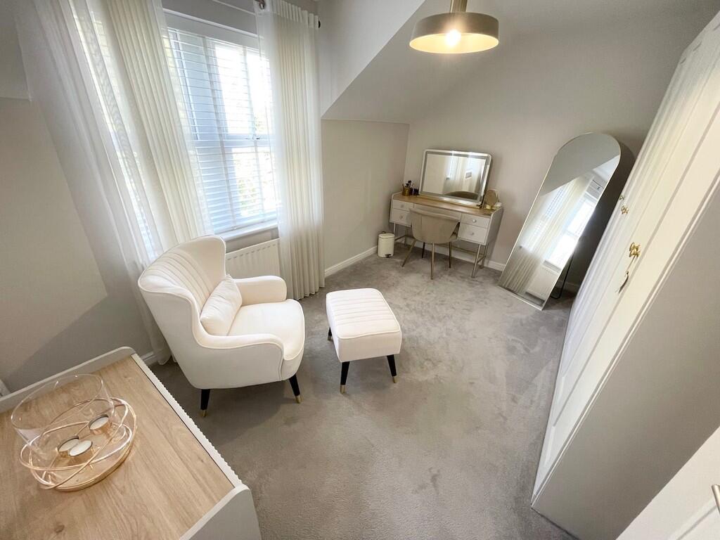 House in Pudsey, Farsley Beck Bottom, Rodley - More