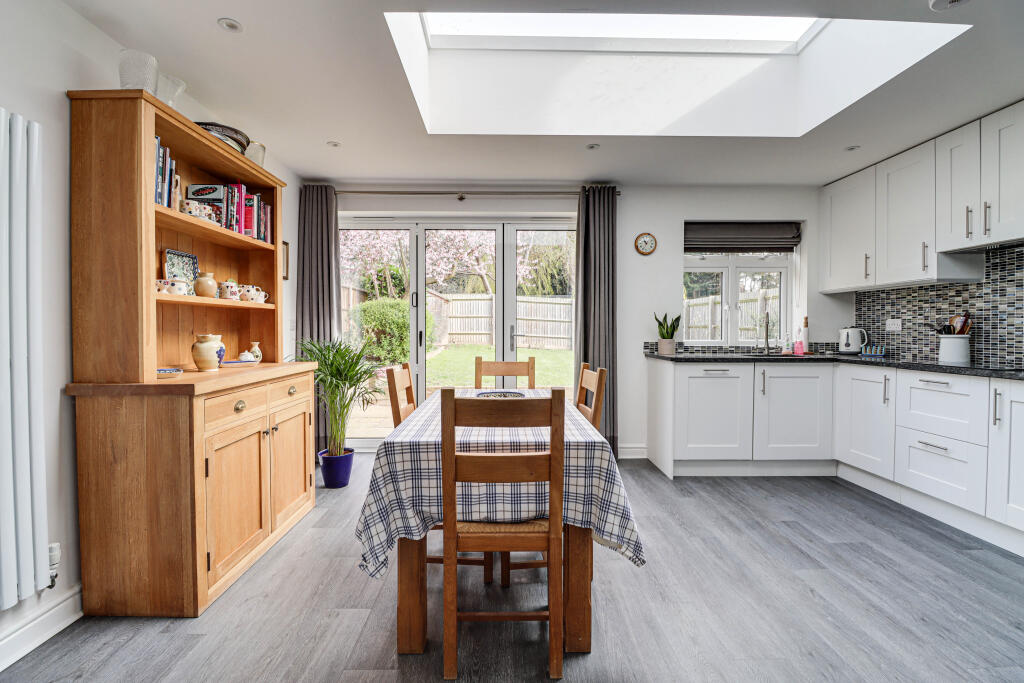 Additional image 6 of Laburnum Grove, Chiswell Green, St Albans, AL2