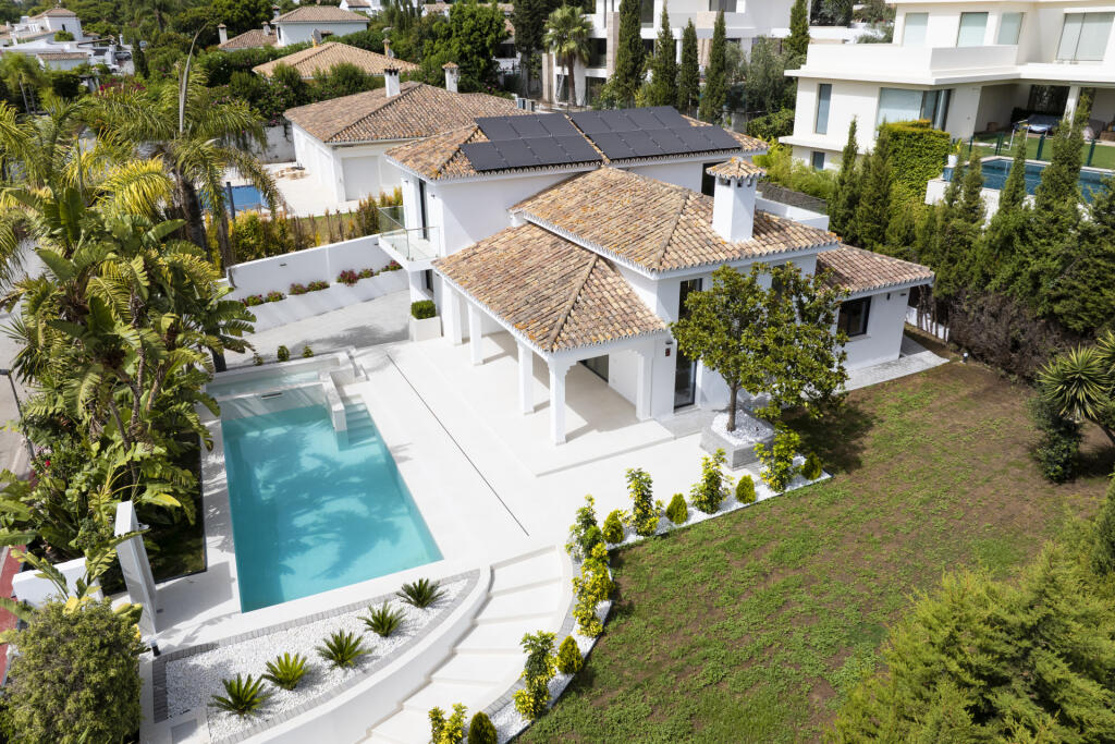 Main image of property: Andalucia, Malaga, Guadalmina Alta