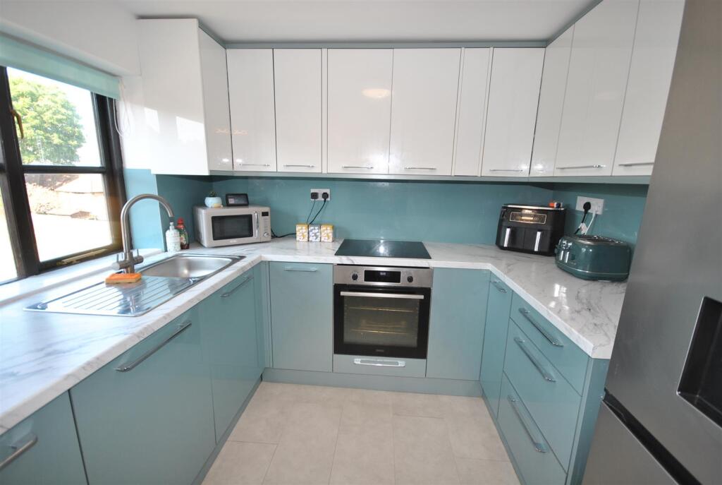 Lunchfield Lane, Moulton, Northampton - View 2