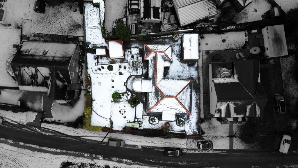 Caelcoed Lane, Brynford, Holywell, Flintshire, CH8 photo 3