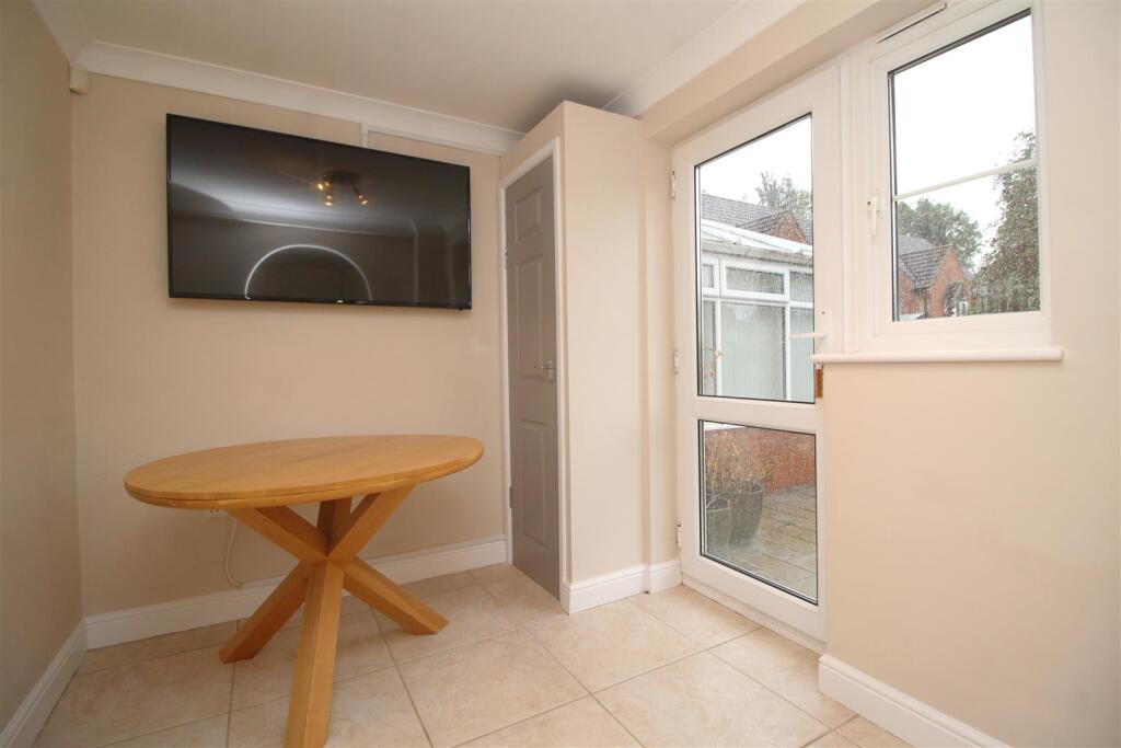 House in Peterborough - View 4