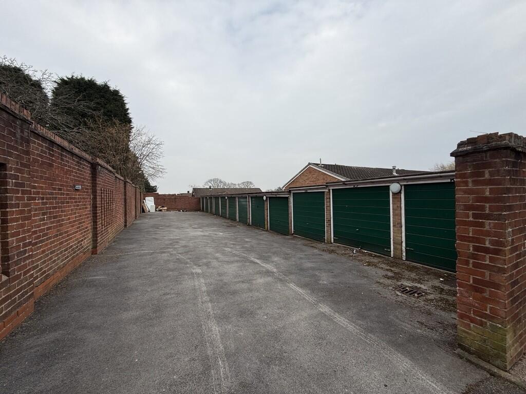 Additional image 11 of Sheepmoor Close, Harborne, Birmingham