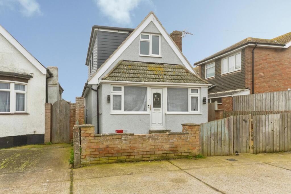 Main image of property: Sea Glebe Way, Jaywick, Clacton-on-Sea, Essex, CO15