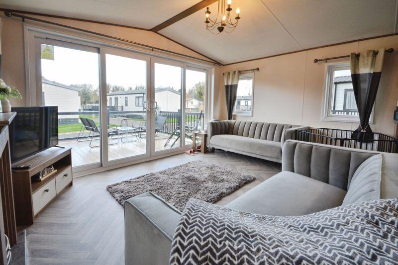 Main image of property: Cotswold Reach, Hoburne Cotswolds, Cotswold Lakes