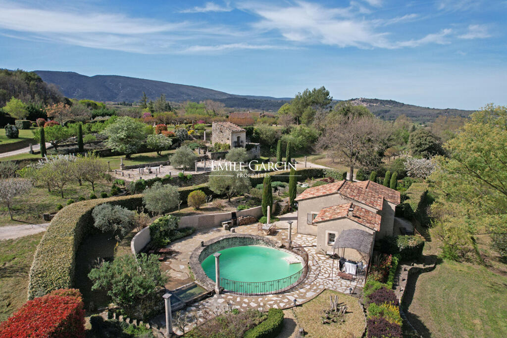 Main image of property: Provence-Alps-Cote d`Azur, Vaucluse, Bonnieux