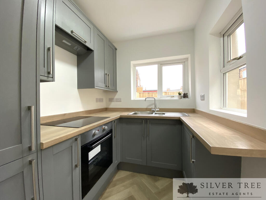 Brinkburn Road, Scarborough, North Yorkshire photo 3