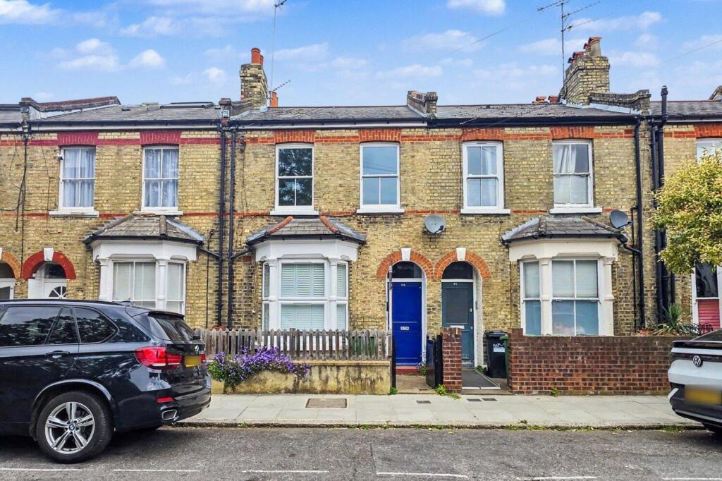 Apartment in London - View 2