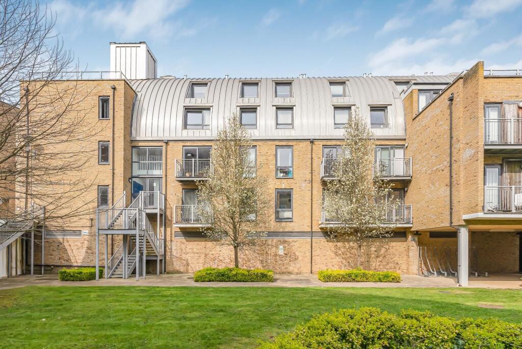 Main image of property: Mead Lane, Hertford