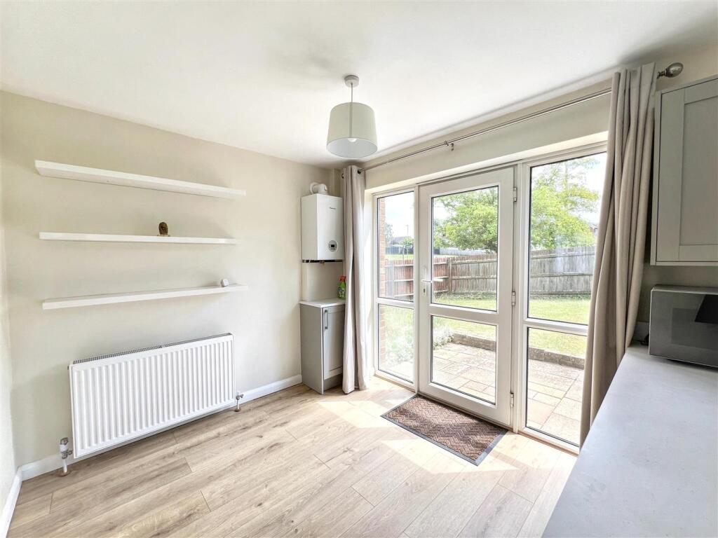 Mill Road, Bozeat, Wellingborough - More