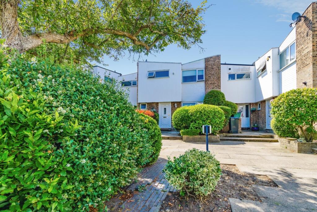 Main image of property: Regency Walk, Croydon, CR0