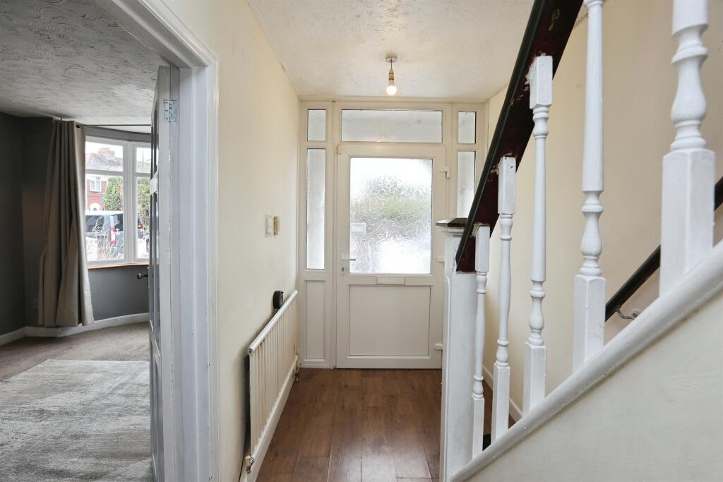 House in Portsmouth - View 5