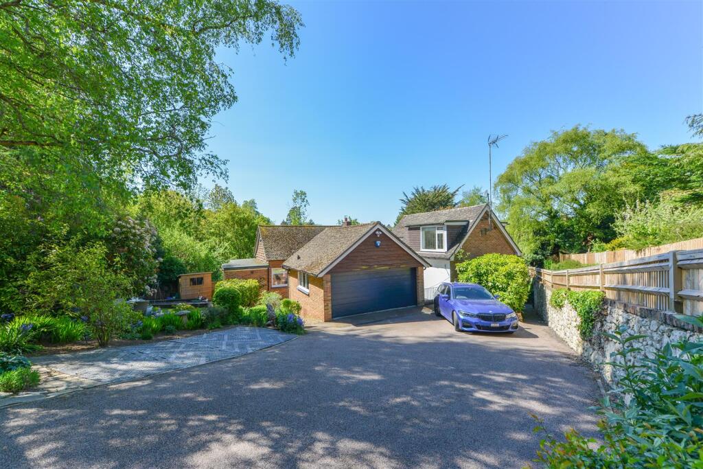 Main image of property: Linton Road, Loose, Maidstone