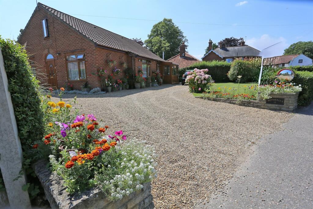 4-bed bungalow on 21 South Walsham Road, £480,000