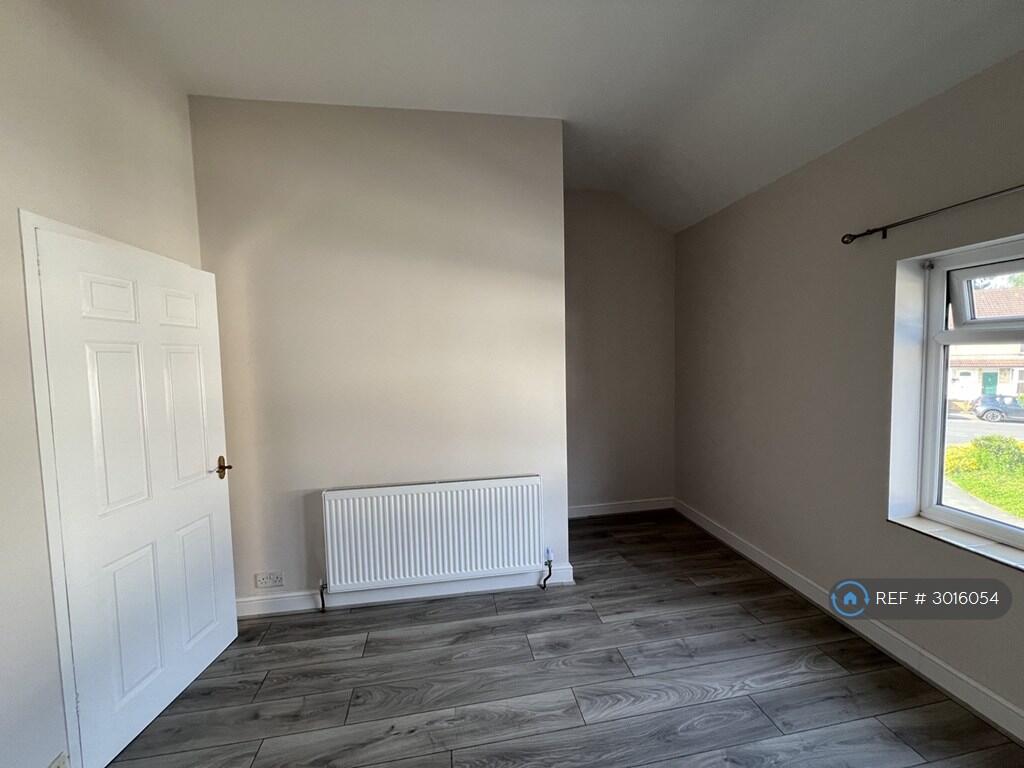 House in Watford - View 3