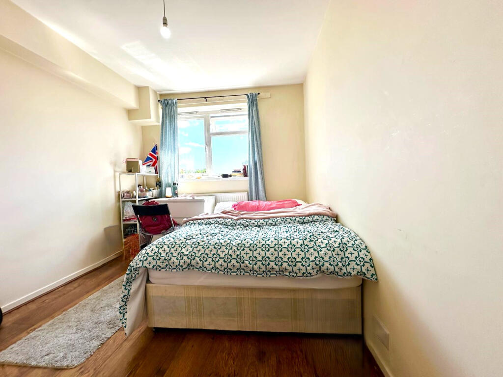 4 bedroom flat for rent
