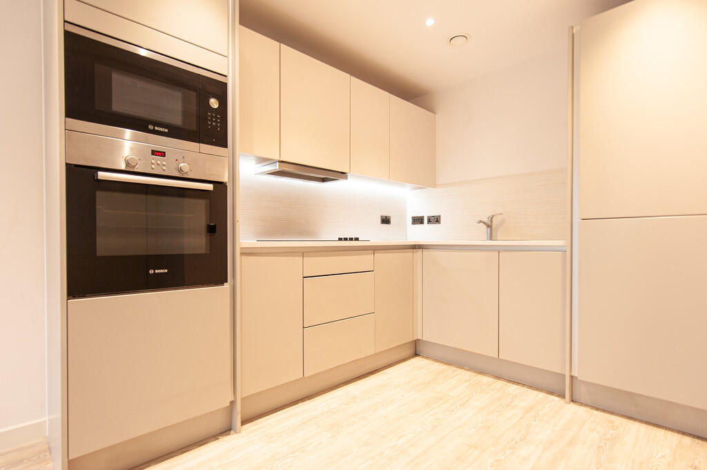 Apartment in York, Layerthorpe - View 3