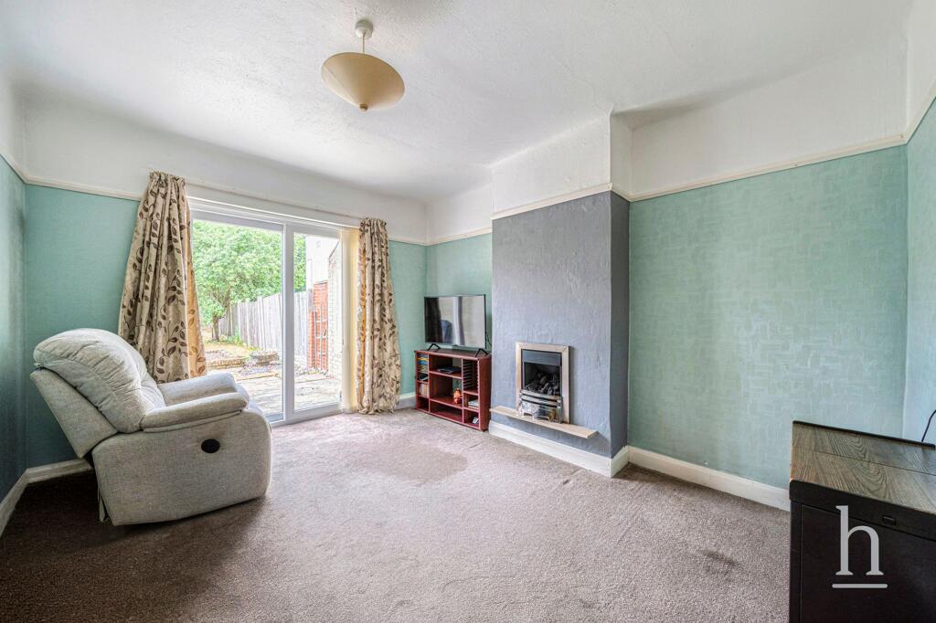 Fernlea Road, Wirral, CH60 photo 3