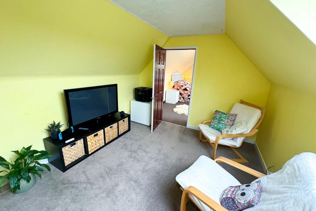 Additional image 8 of South Road, Insch, AB52