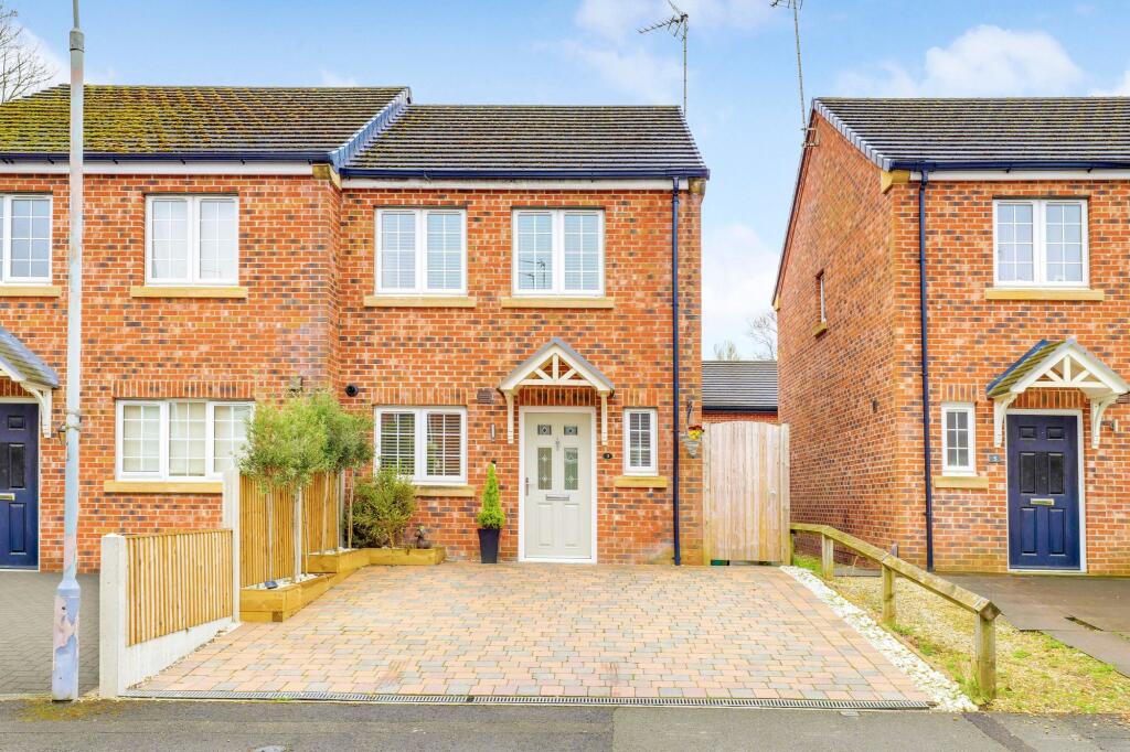 Main image of property: Orchard Street, Mansfield, NG19