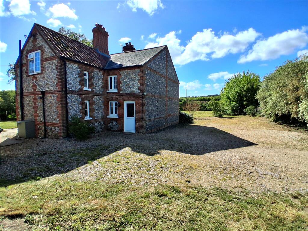 House in Peterborough - View 5