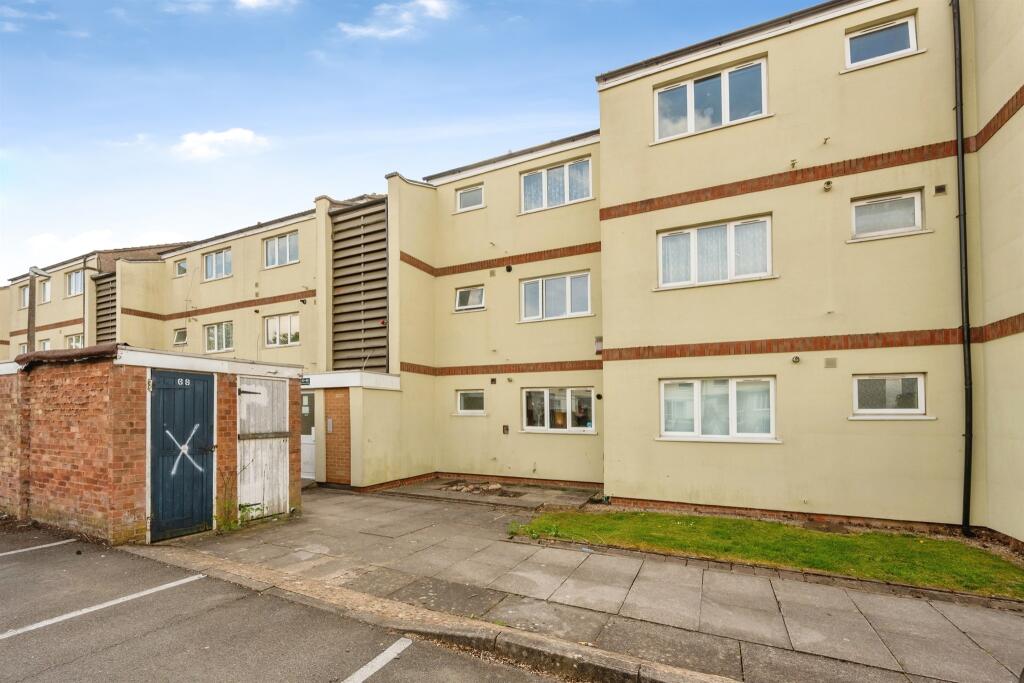 Main image of property: Fownhope Close, Redditch