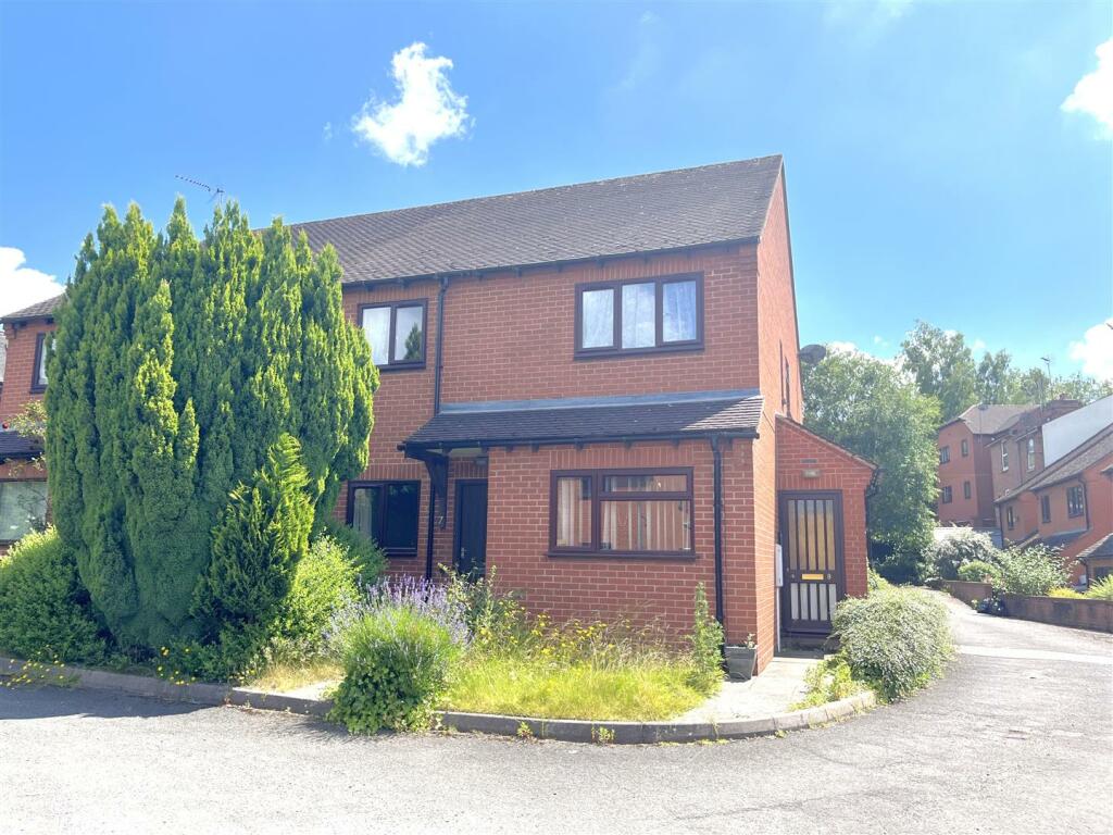 Main image of property: Victoria Mews, Victoria Street, Saltisford, Warwick