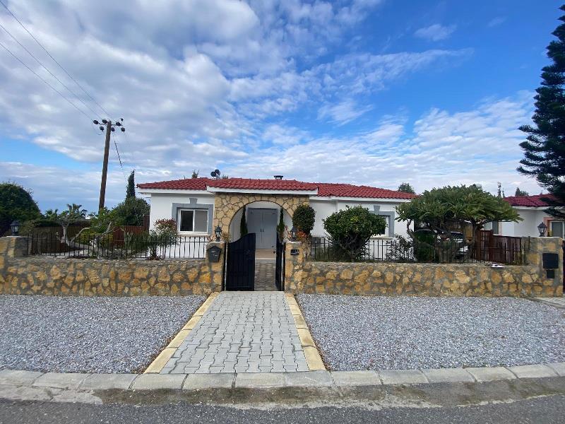 Main image of property: Karsiyaka, Girne